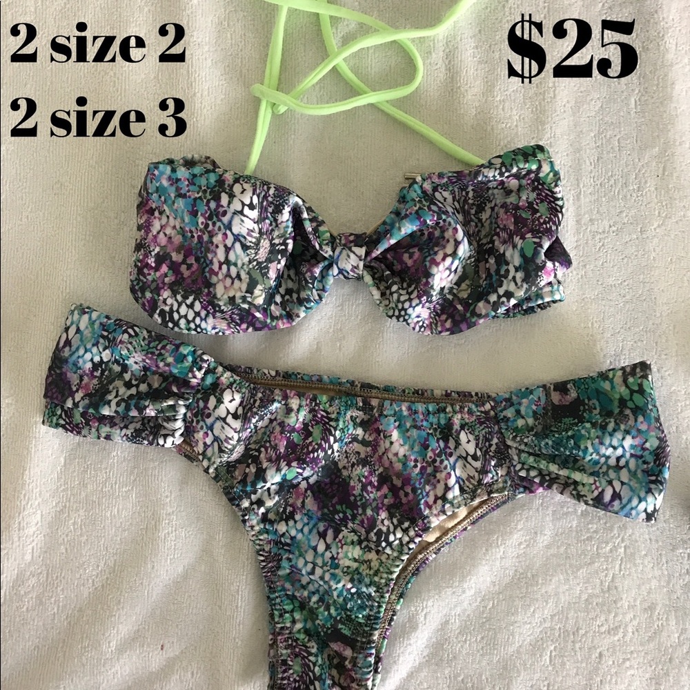 Bikini bottom bow