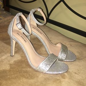 Ankle strap heels (silver sequence)