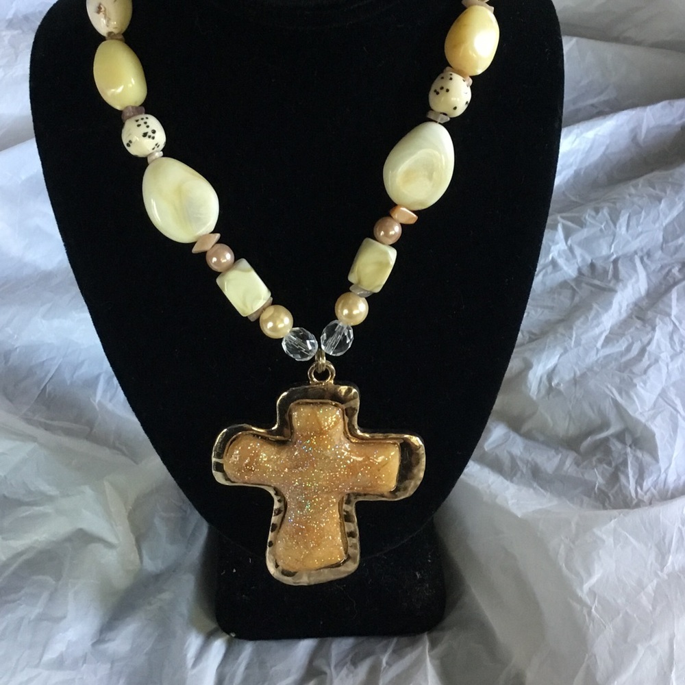 Beautiful Vintage Cross Necklace❤