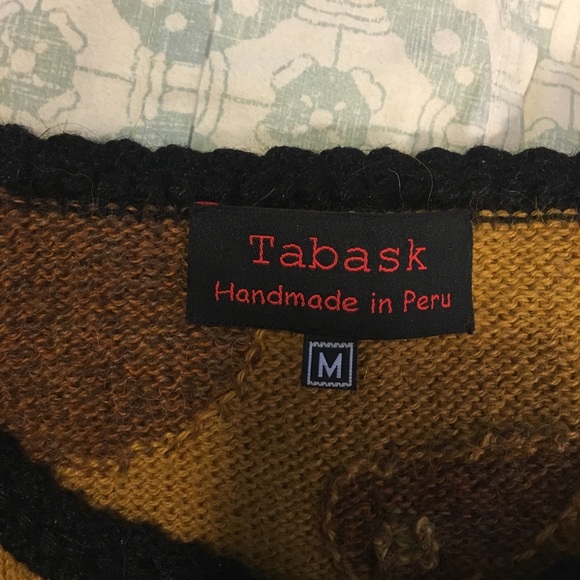 Tabask Handmade In Peru Medium - Picture 2 of 3