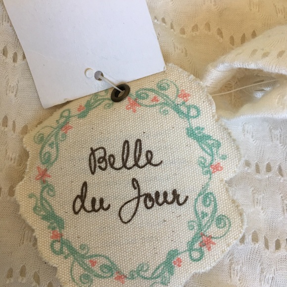 Ivory top - Picture 5 of 5