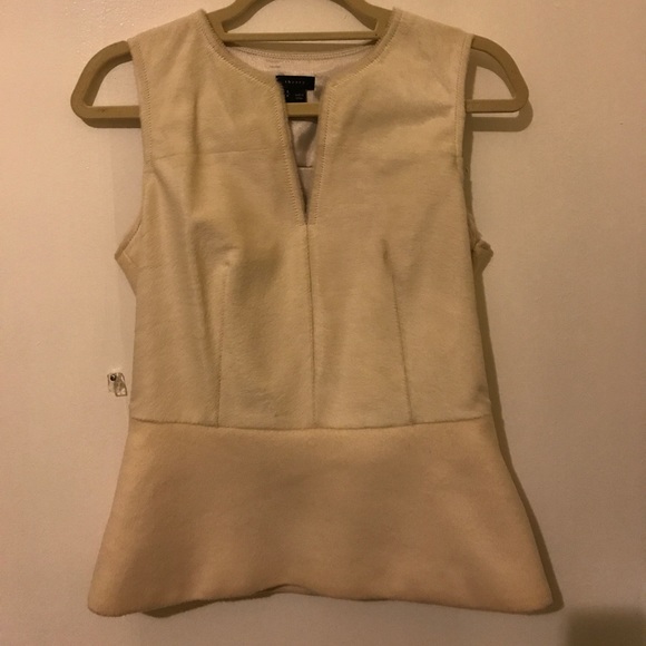 Gorgeous calf fur Theory peplum top - Picture 2 of 5