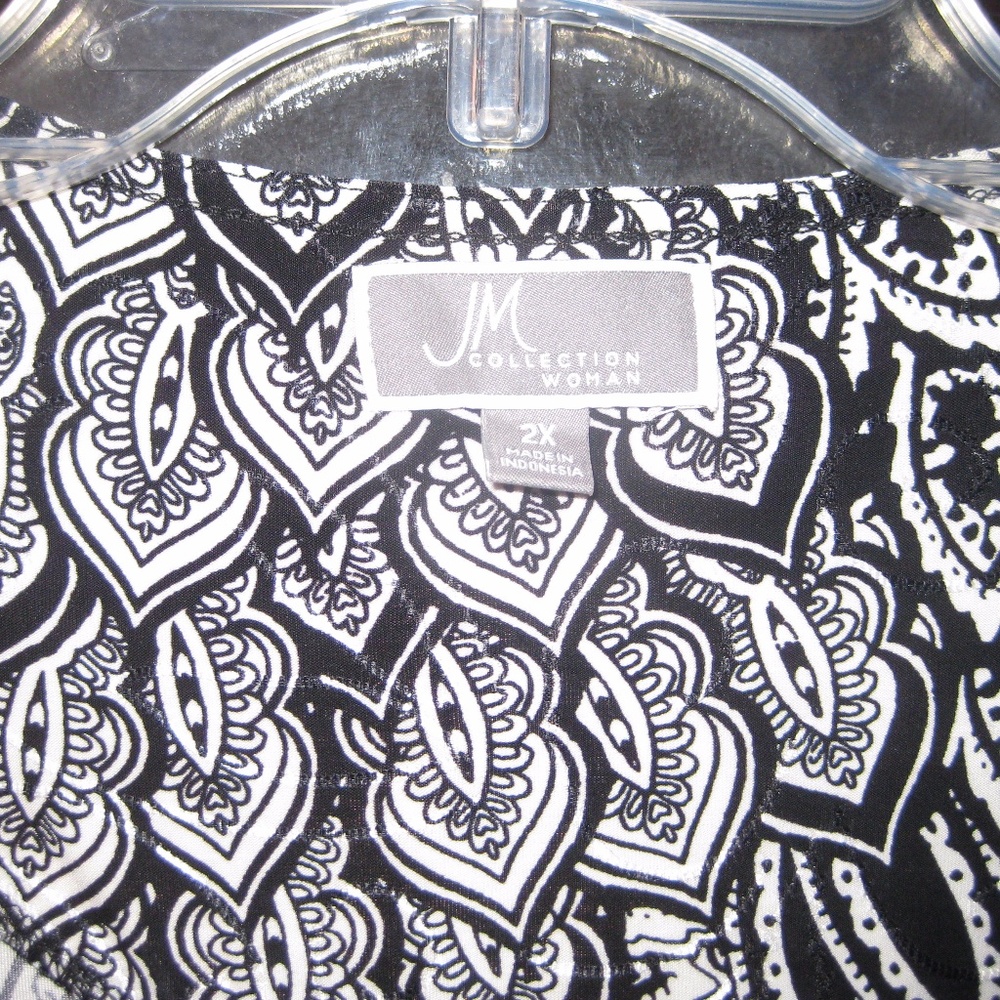 JM Collection Top - Picture 4 of 8