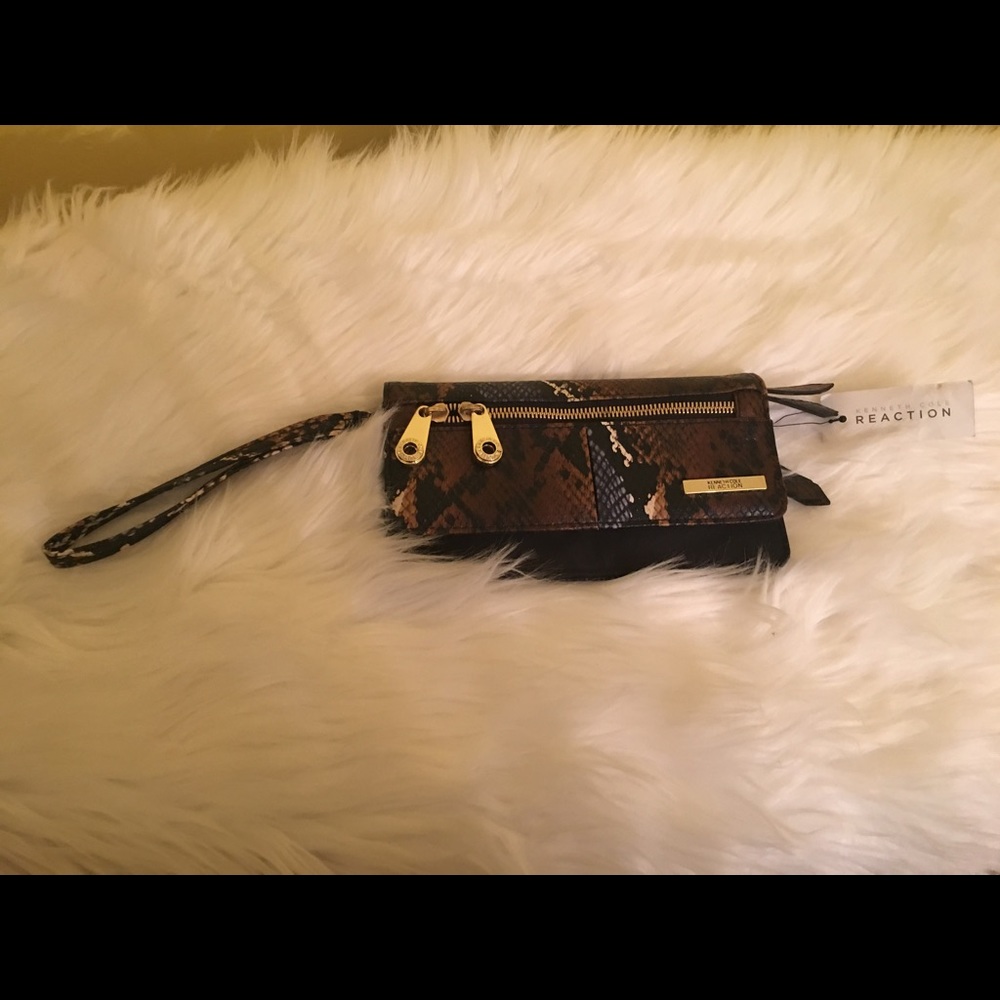 Kenneth Cole wallet/ wristlet