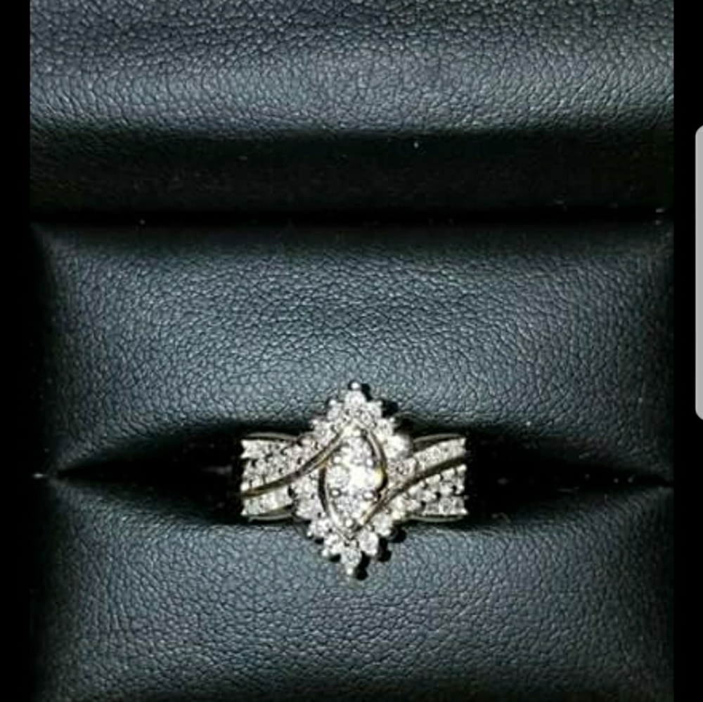 Yellow Gold Woman Diamond Ring