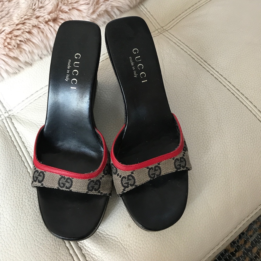 Gucci wedges