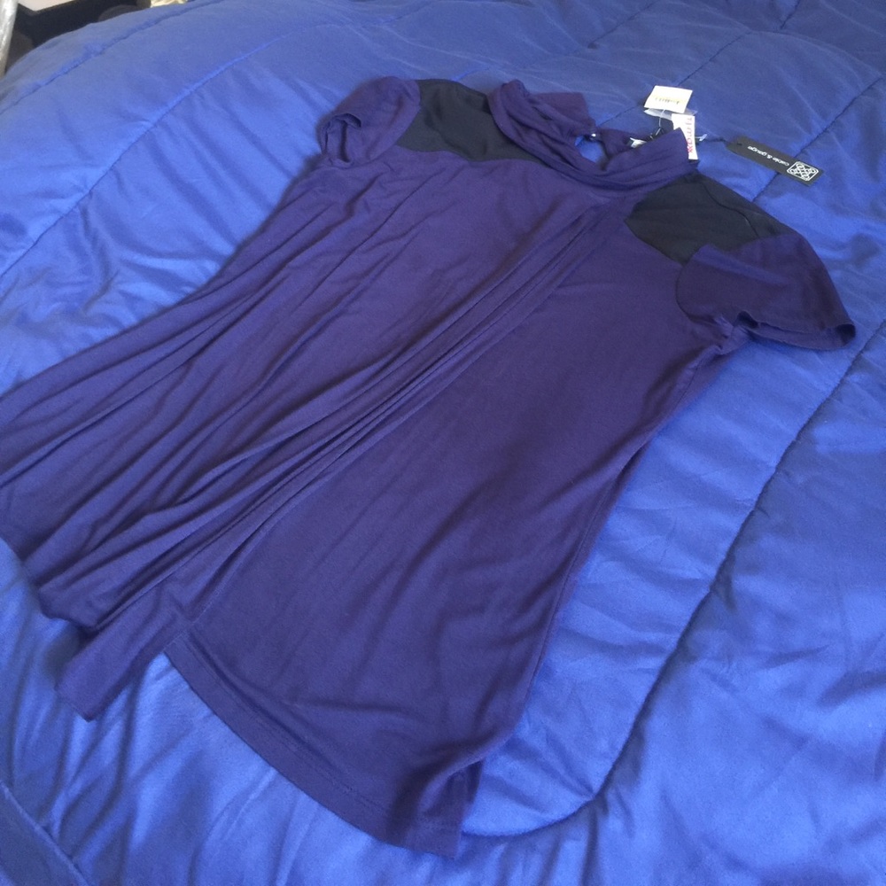 Blouse - Picture 3 of 3