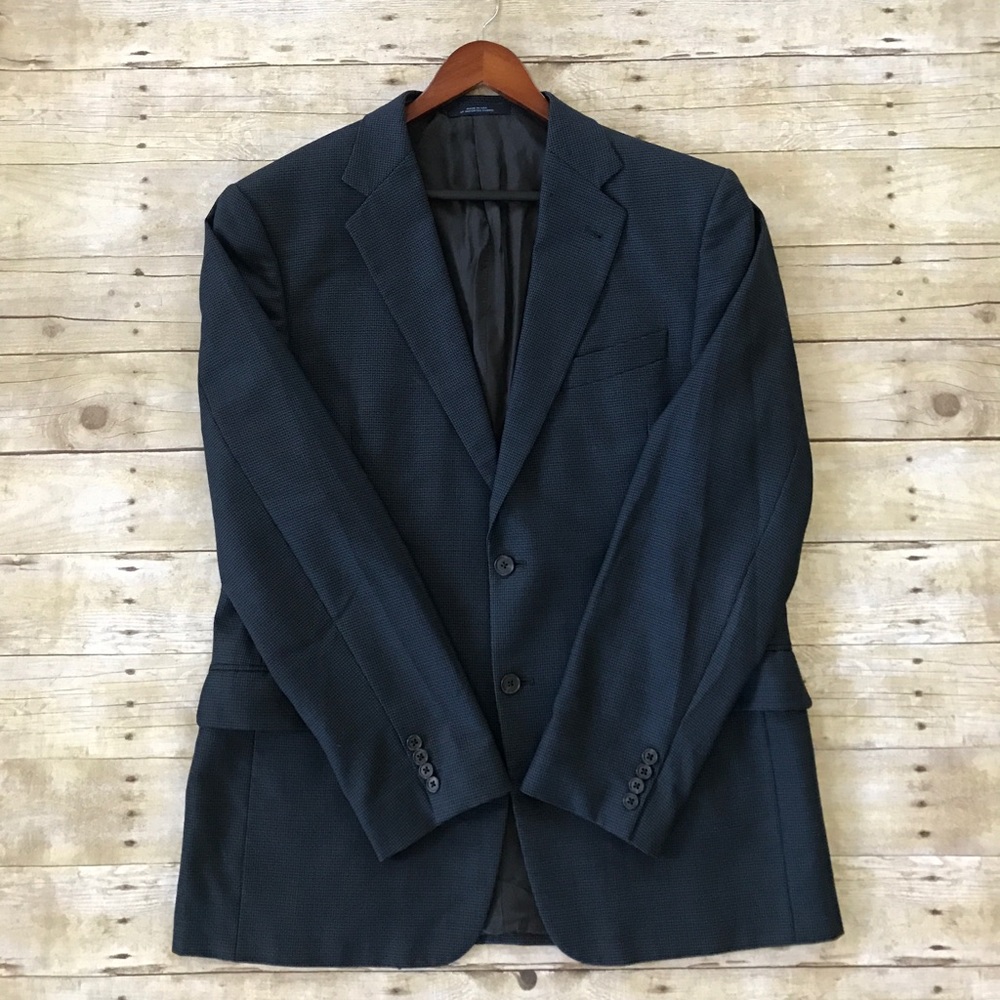•Joseph Abboud Navy Blazer- U.S.A. Made!•