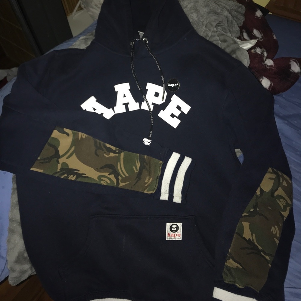 I’m selling a Aape hoodie