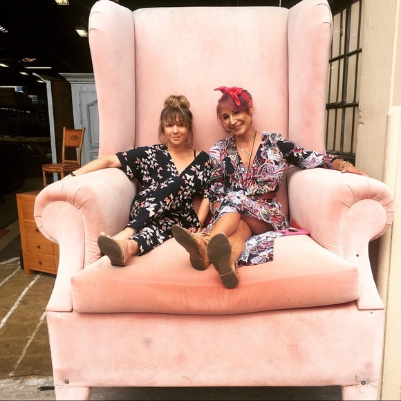 Meet Your Posher - Picture 4 of 8