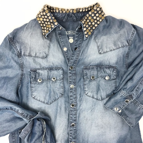 Studded Collar Denim Top - Picture 2 of 6