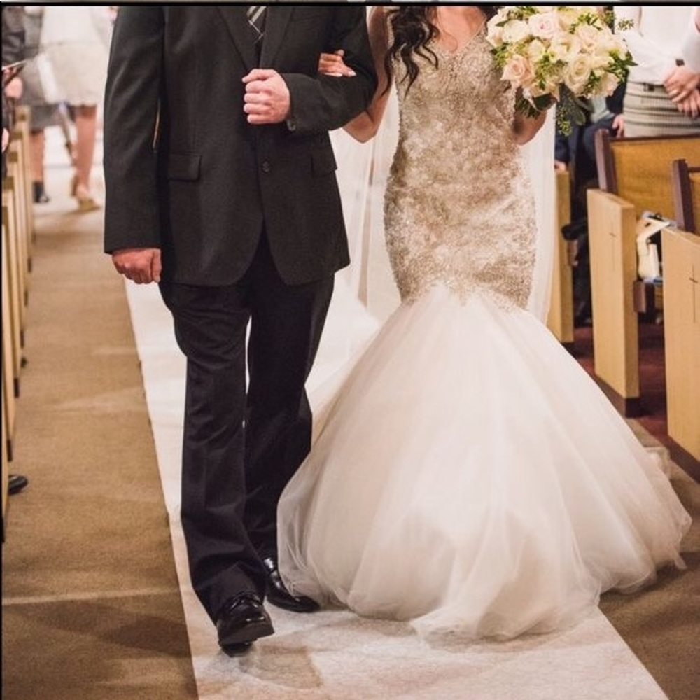 ALLURE BRIDALS WEDDING DRESS