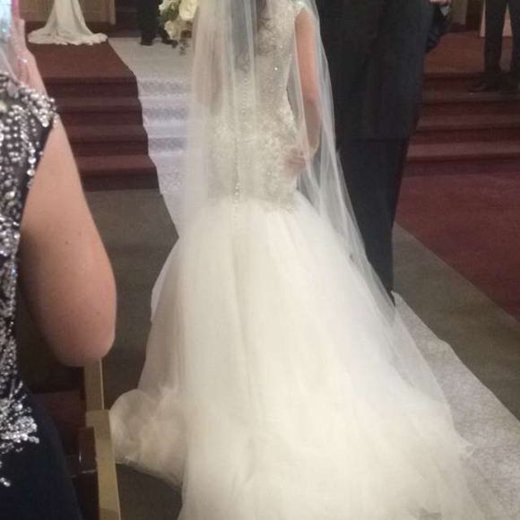 ALLURE BRIDALS WEDDING DRESS - Picture 6 of 6