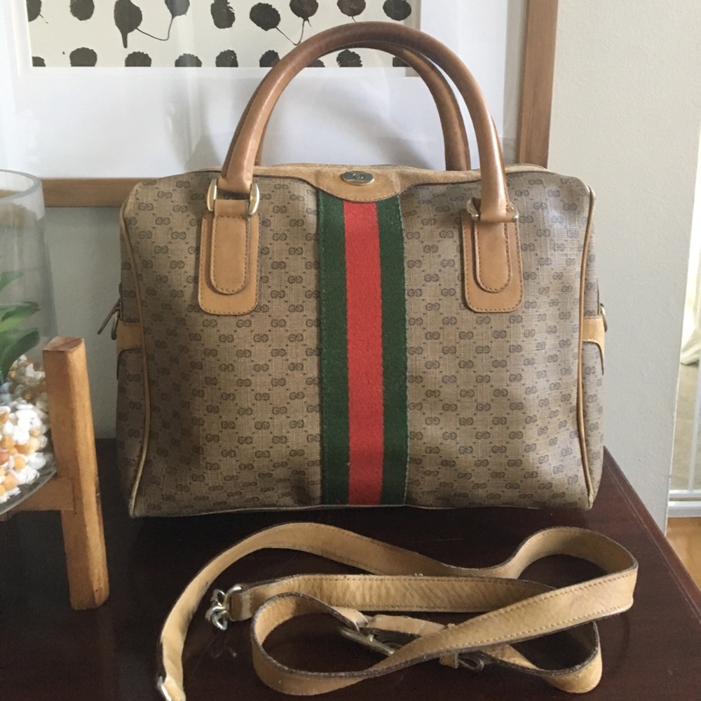 Vintage GUCCI doctor/ satchel bag with strap