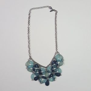 Statement necklace
