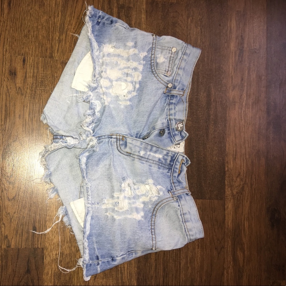 One by one teaspoon shorts