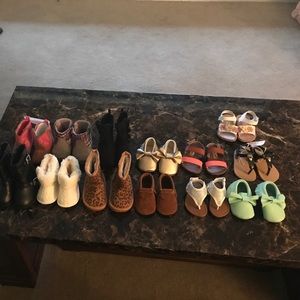 Baby shoe lot