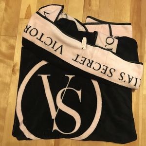 Victoria Secret blanket