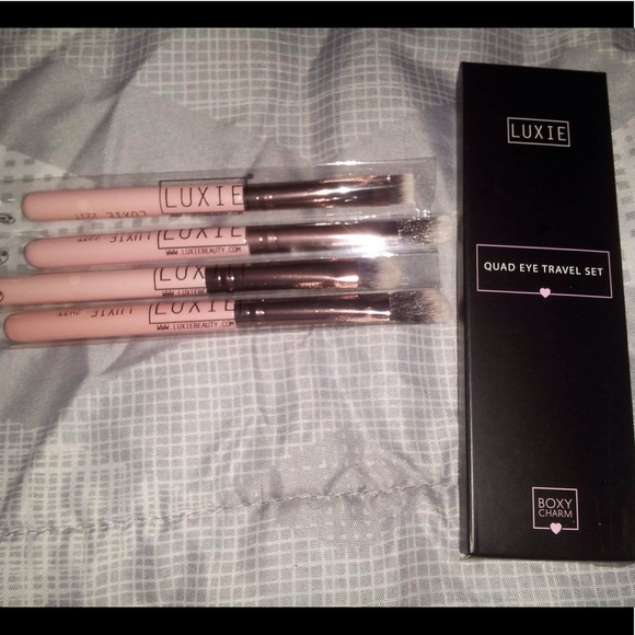 Luxie Quad Travel Brush Set - Picture 1 of 1