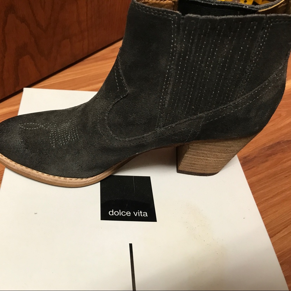 Dolce Vita Jones bootie