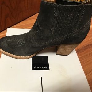 Dolce Vita Jones bootie