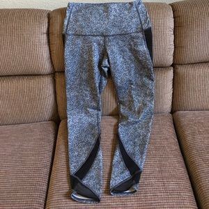 Lululemon Tranquil leggings - Sz 8