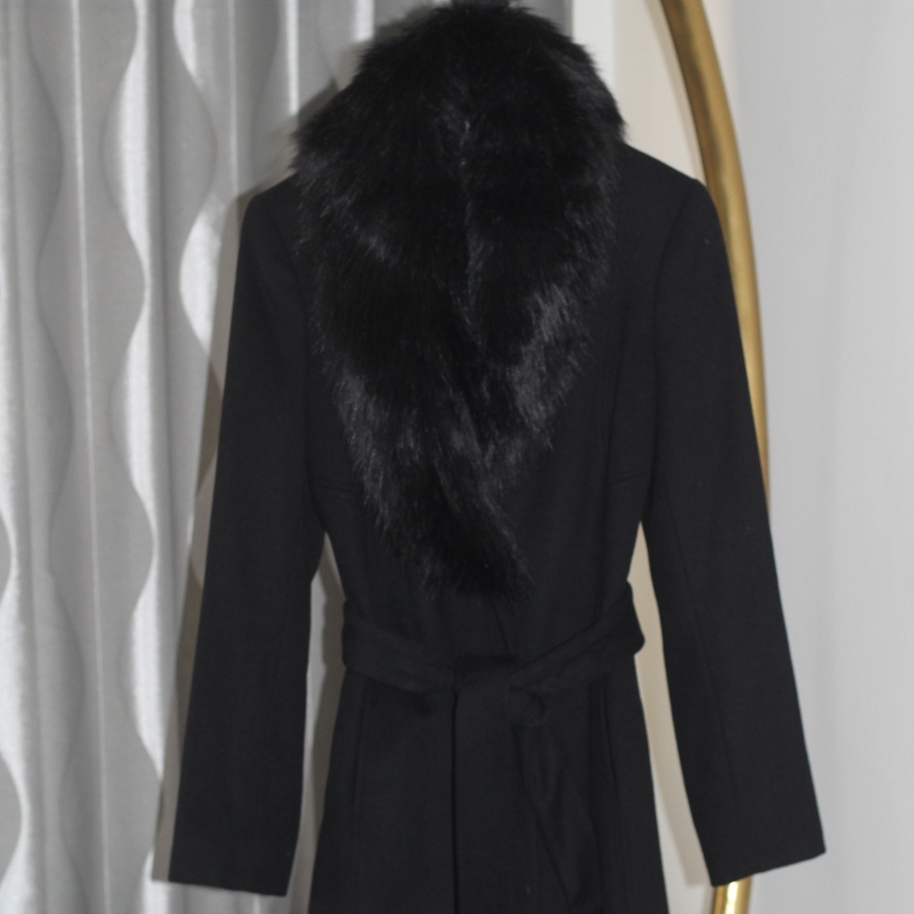 Ivanka Trump Black Faux Fur Collar Belted Coat