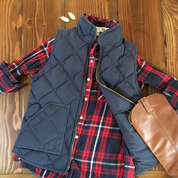 J. Crew Factory Jackets & Blazers - J Crew Factory Quilted Puffer Vest in Navy Blue