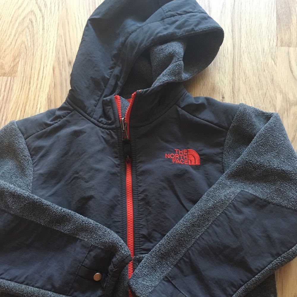 Boys North Face Coat size 6