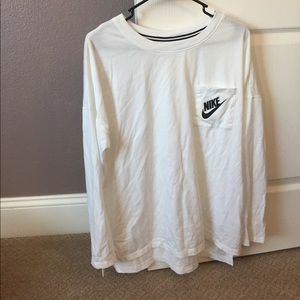 NIKE Long Sleeve Work Out Top