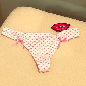 NWT SZ medium pink and white thong