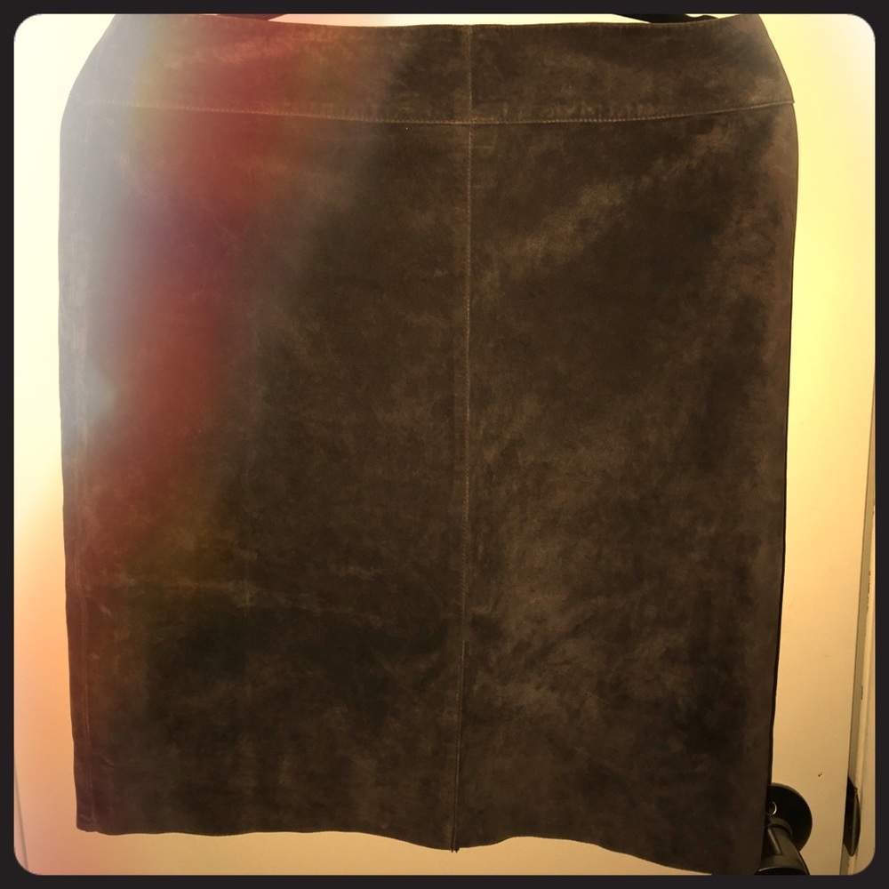 Short, suede skirt