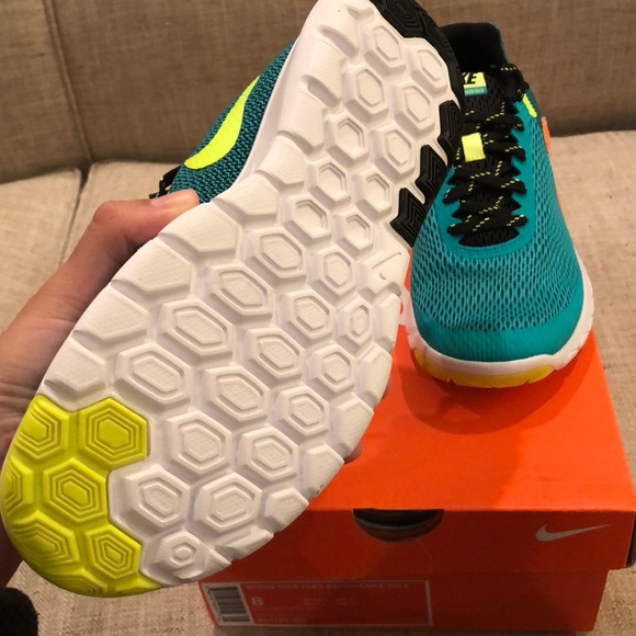 Nike Running Shoes - Picture 4 of 6