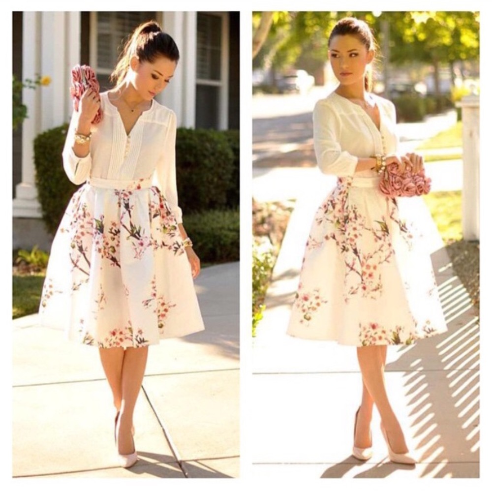 Cherry blossom pleated skirt