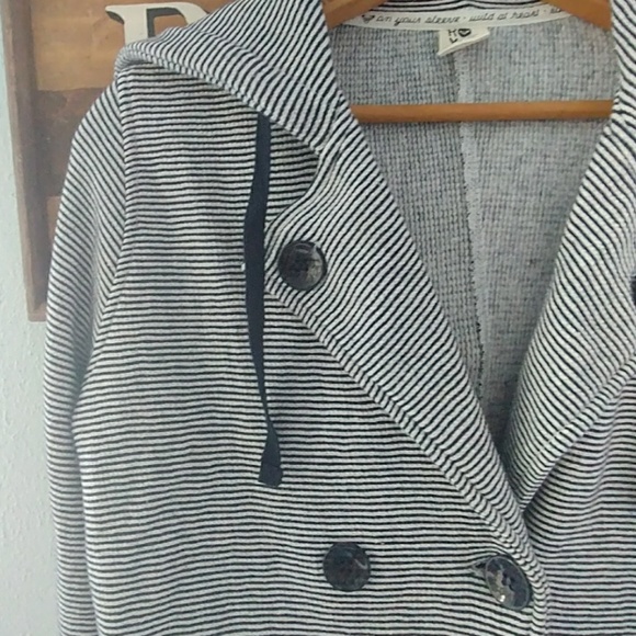Like New Roxy Jacket Hood XS - Picture 3 of 7