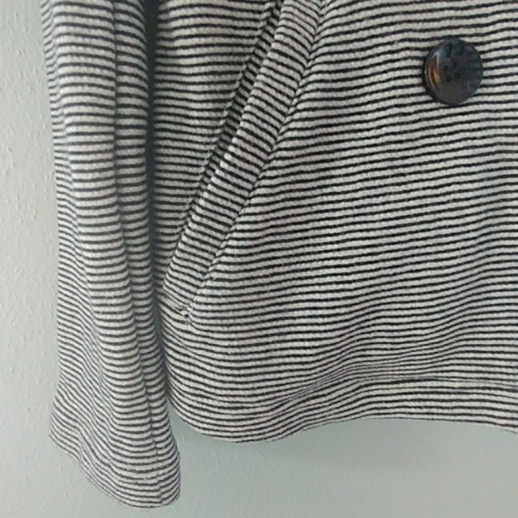 Like New Roxy Jacket Hood XS - Picture 5 of 7