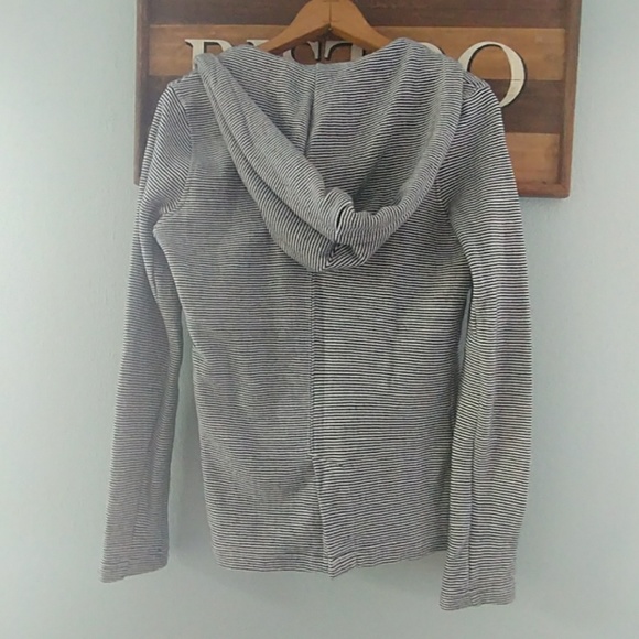 Like New Roxy Jacket Hood XS - Picture 6 of 7