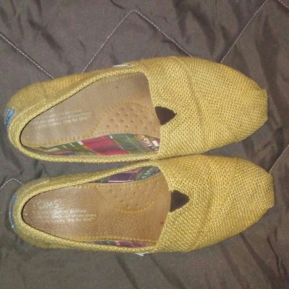 Burlap Toms