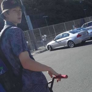 Meet your Posher, Alex