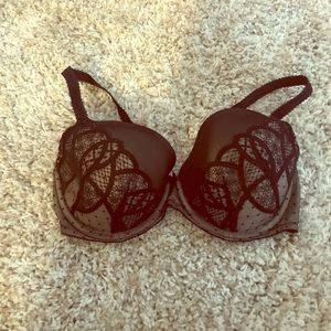 Wacoal 32DDD Decorative Lace Bra