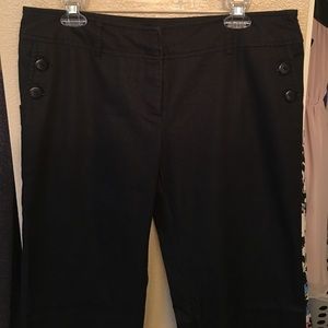 Joe Benbasset black slacks