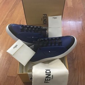 FENDI BAG BUG SNEAKER