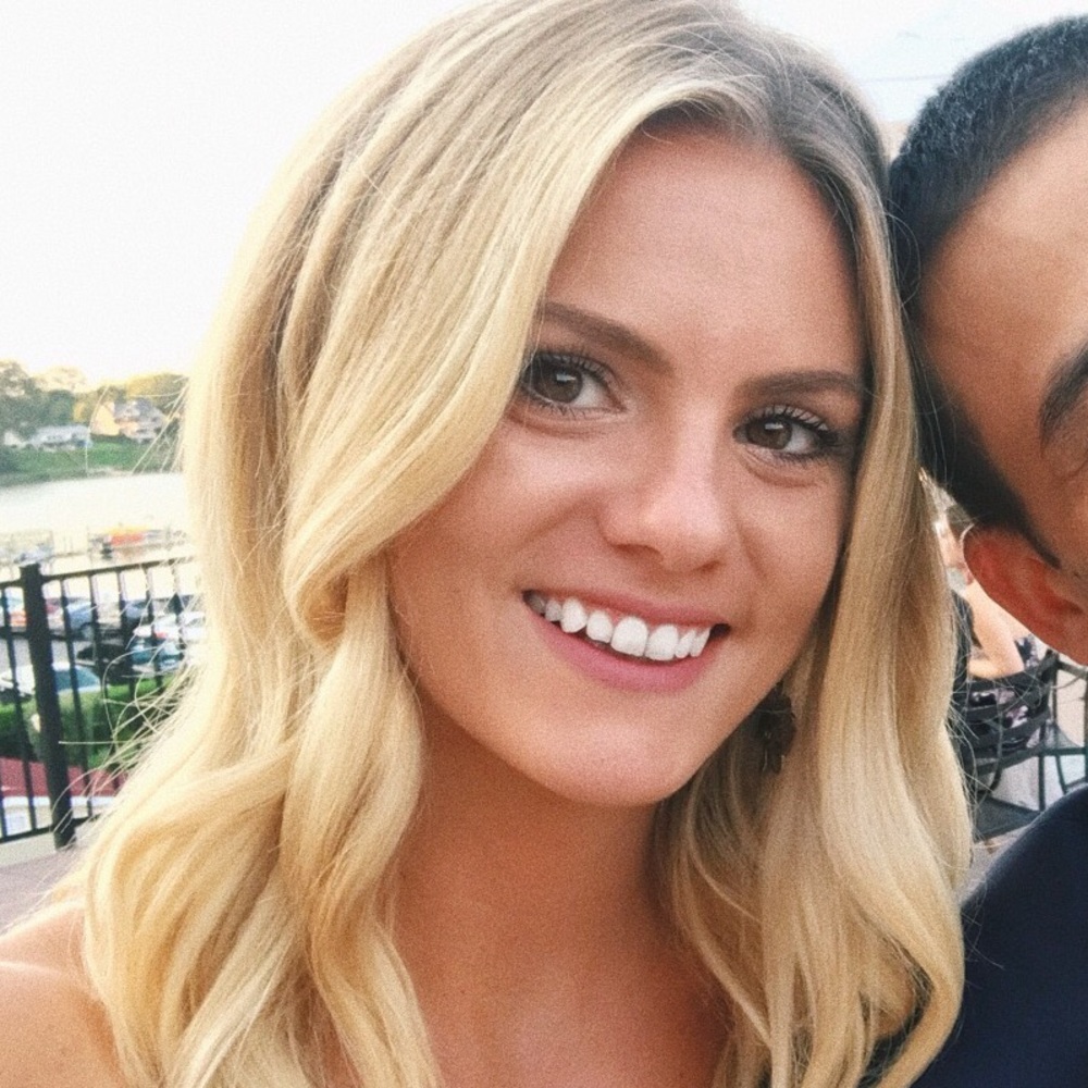 Meet your Posher, Kelly