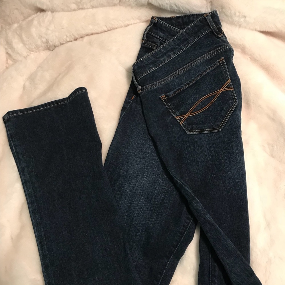 *Like new* Abercrombie Vintage bootcut jeans - Picture 4 of 8