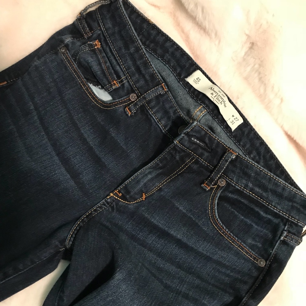 *Like new* Abercrombie Vintage bootcut jeans - Picture 6 of 8