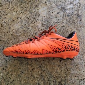Nike Mens Hypervenom Soccer Cleats