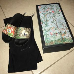 Authentic Gucci slides size 36