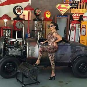 Leopard Catsuit pinup