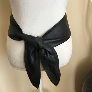 🖤 Cute Black Leather Belt 🖤