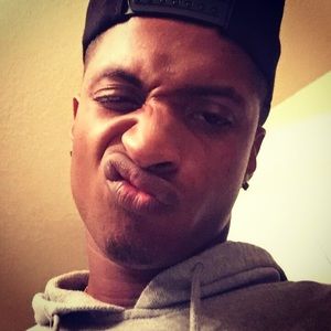 Meet your Posher, Cecil